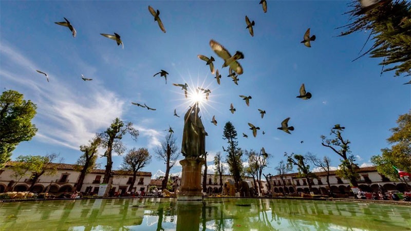  Pátzcuaro, Tzintzuntzan y Santa Clara del Cobre: El corazón del legado purépecha te espera este verano 