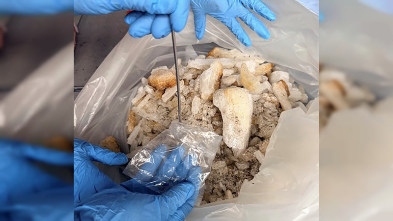 Aseguran 3 kilos de estupefaciente ocultos en estructura metálica en el Aeropuerto de Toluca 