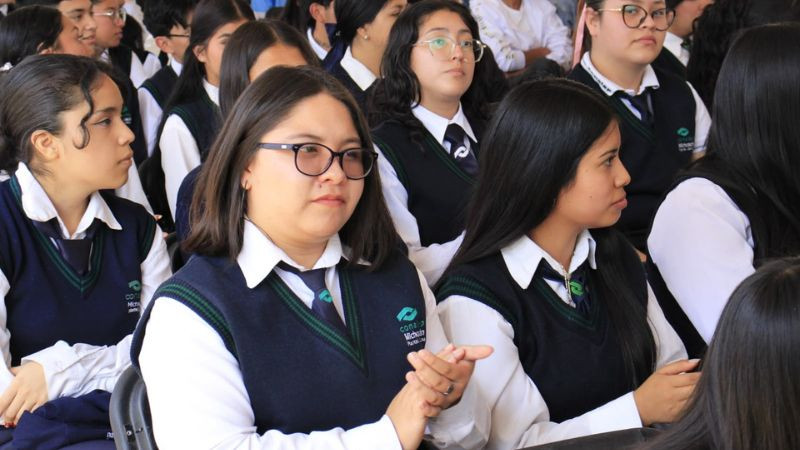 La Universidad Rosario Castellanos en Zacapu abrirá las carreras de Medicina y Enfermería 