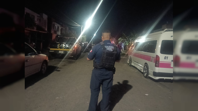Acribillan a joven dentro de su casa en Morelia, Michoacán; autores escaparon en dos vehículos 