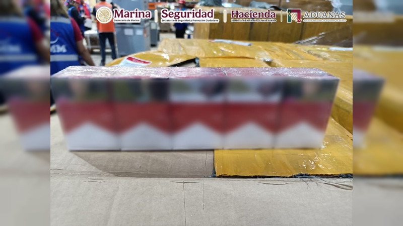 Golpe al contrabando en el AICM: decomisan casi 3 millones de cigarros ilegales procedentes de Asia 