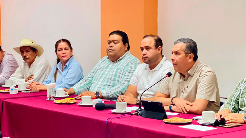 Raúl Morón es el liderazgo más sólido de la izquierda en Michoacán: JC Barragán 