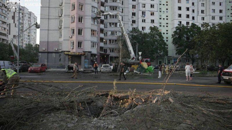 Ataques entre Rusia y Ucrania dejan al menos 14 personas sin vida en varias regiones 