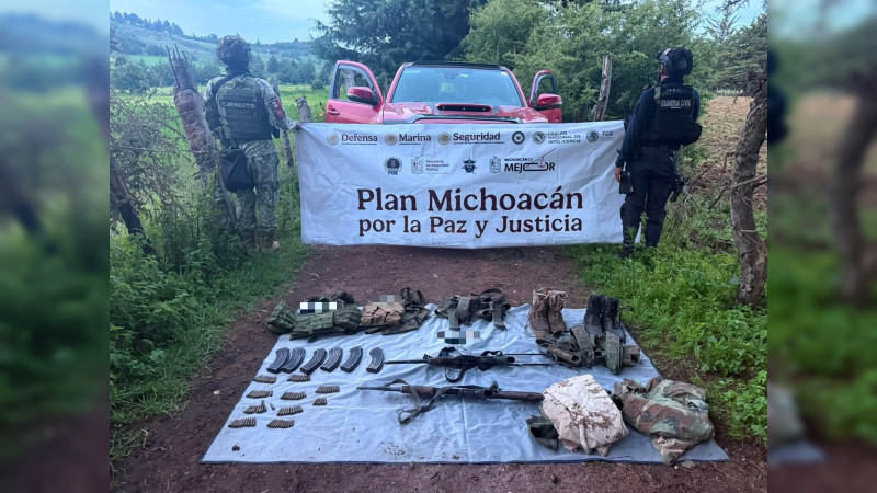 Aseguran camioneta robada con armas largas y equipo táctico durante operativo en Queréndaro, Michoacán  