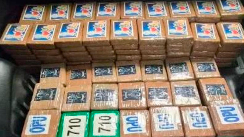 Detienen a sujeto con 217 kilos de estupefacientes en Tlalpan; mercancía estaba oculta en automóvil 