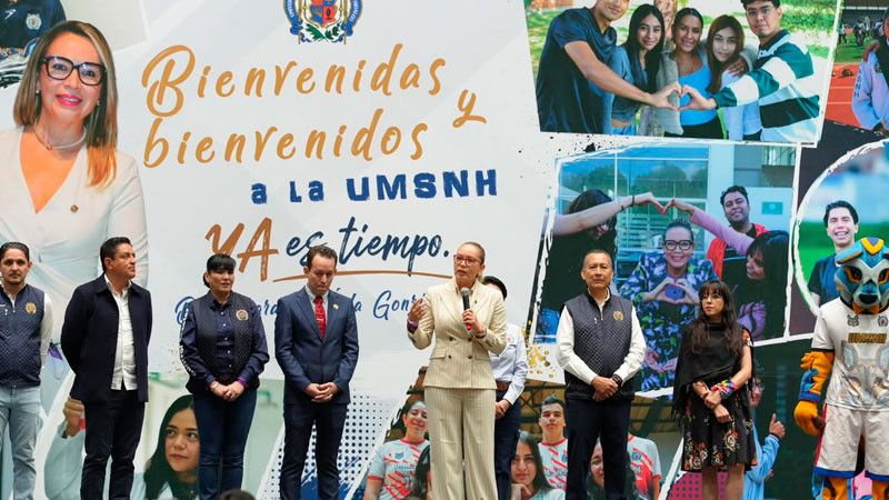 A ser aliados de la UMSNH, invita Yarabí Ávila a madres y padres de estudiantes del bachillerato nicolaita 