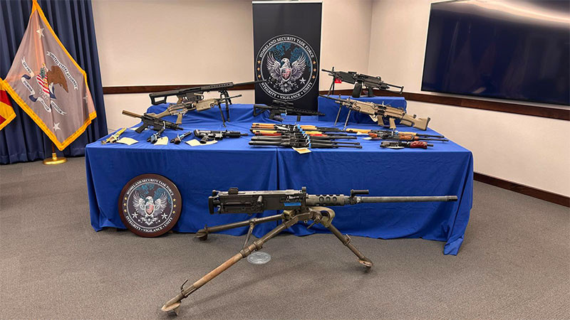 Embajador de EE.UU. destaca detención de 30 presuntos traficantes de armas en Arizona y cooperación con México 