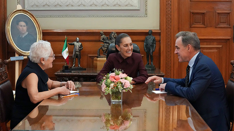 Sheinbaum dialoga con Niall Ferguson sobre el momento histórico de México y su relación con EU 