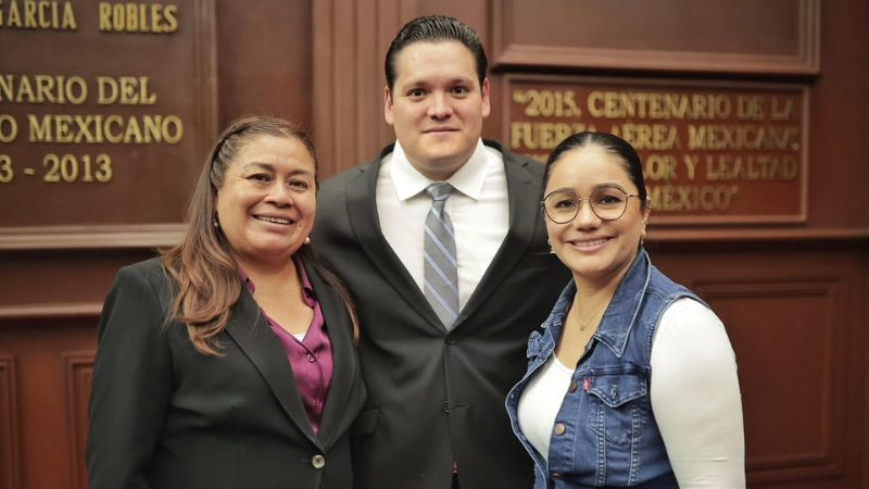 “Hasta el más bajo de Morena le gana a la oposición”: César Osuna rumbo a 2027 