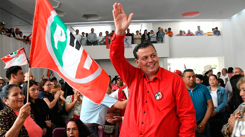Respetando la ley, el PRI apenas arranca motores; Morena llegará desbielado al proceso electoral: Memo Valencia 