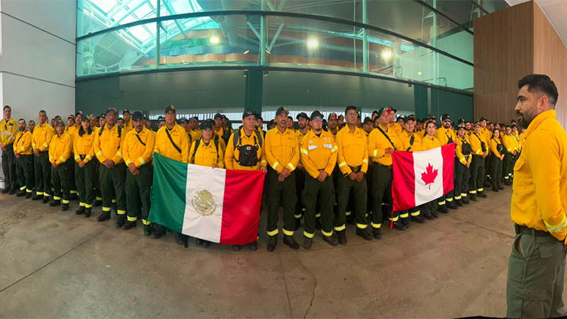 México envía nuevo contingente de especialistas para combatir incendios en Canadá 