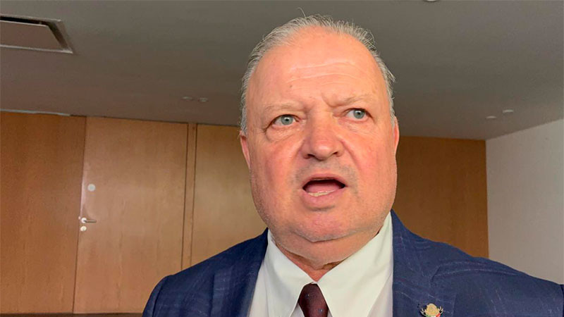 Defiende Samuel Mena inversión federal en Querétaro y pide evaluar obras de la Carretera 57 hasta su conclusión 