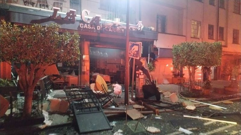 Explosión por acumulación de gas deja 10 elementos de emergencia heridos en la Roma Norte de la CDMX
