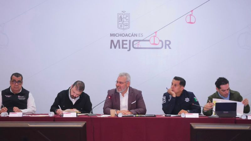 Bedolla acuerda con comunidades indígenas ruta de seguridad de Peribán a Jacona  