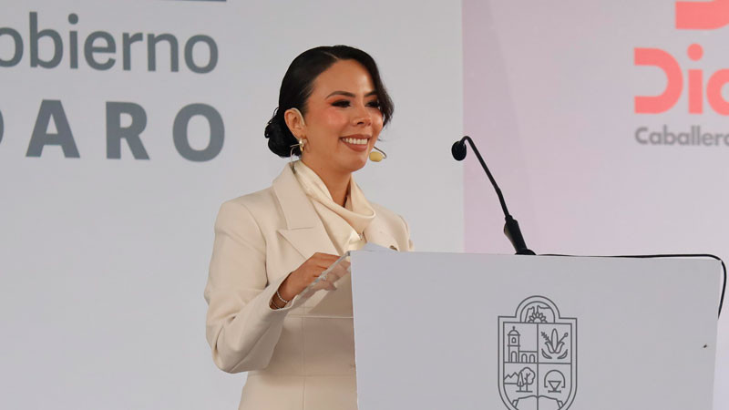 Reivindica Diana Caballero, lucha de las mujeres en su segundo informe de gobierno  