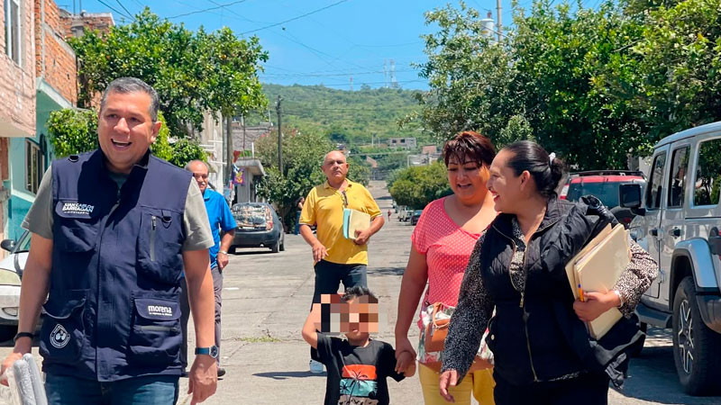 Juan Carlos Barragán cuida a las familias de Morelia 