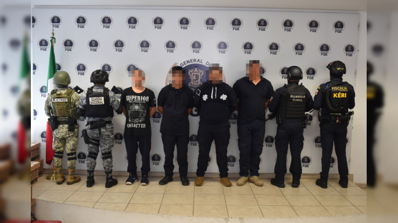 Golpean autoridades posibles redes de desaparición: detienen a mando y tres policías de José Sixto Verduzco, Michoacán 
