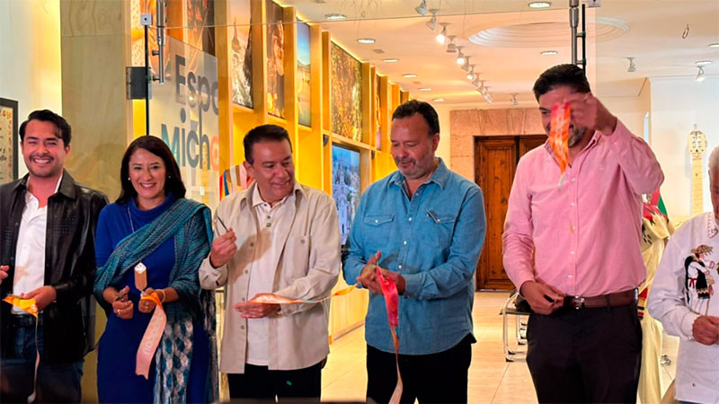 Con Pátzcuaro, Sectur inaugura “Espacio Michoacán”  