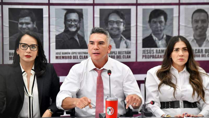 “Alito” Moreno exige explicar supuesto monitoreo de críticos desde la Consejería Jurídica de la Presidencia 