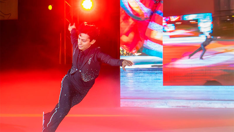 Donovan Carrillo conquista la plata en campeonato de patinaje de Ontario 