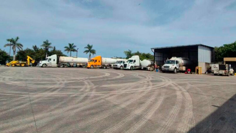 Decomisan casi 300 mil litros de huachicol en Altamira, Tamaulipas; hay dos detenidos 