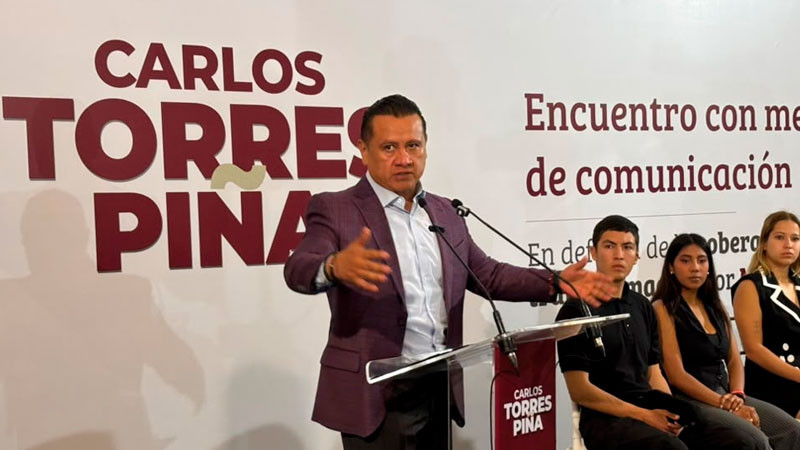 Retirar visas estadounidenses, es un tema político, afirma Torres Piña 