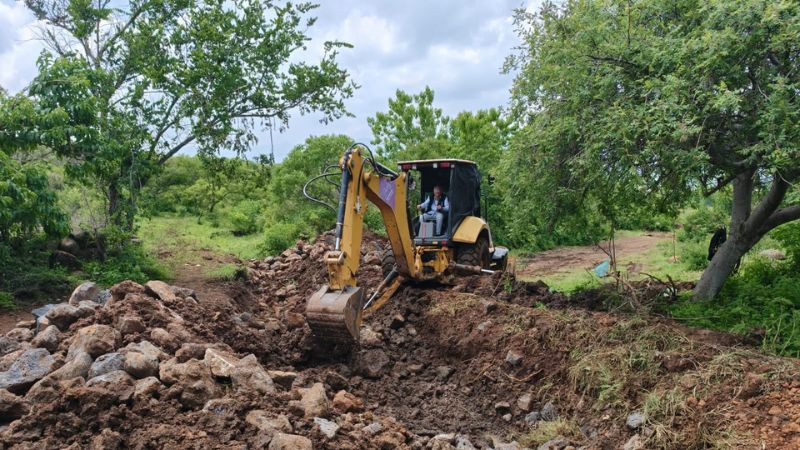 Realizan limpieza integral del canal en La Concepción para evitar inundaciones: Rogelio Zarazúa 