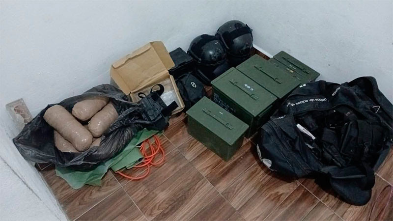 Enfrentamiento durante operativo en Colima deja dos presuntos agresores fallecidos y arsenal asegurado 