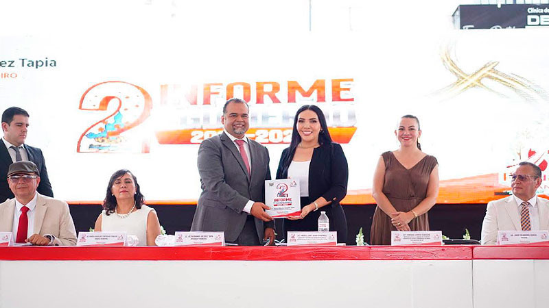 Adriana Campos Huirache reconoce avances gobierno municipal de Puruándiro y llama a mantener el trabajo cercano a la gente 