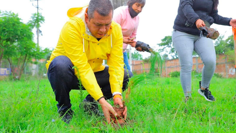 Barragán exige un alto al ecocidio en Morelia 