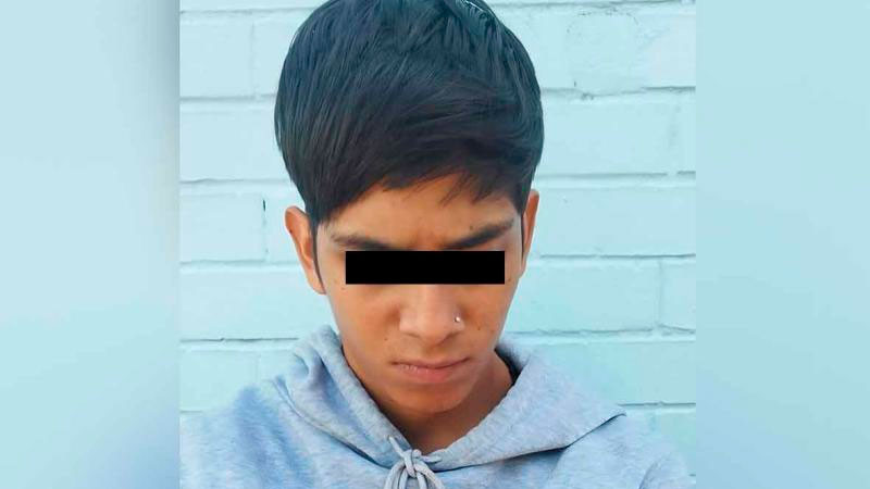 Detienen a joven que agredió a su mamá por no dejarlo ir a "torneo de farmear aura"; sucedió en Iztapalapa 