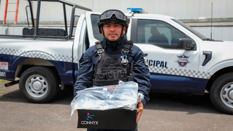 En Zamora, Michoacán, la SSP entrega nuevos uniformes y supervisa el Cuartel Regional 