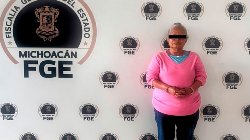 Detienen a mujer por intentar ingresar celular a Centro Penitenciario; iba a entregarlo a su yerno, expone FGE 