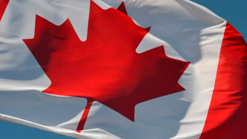Canadá responde a Trump; impone aranceles del 50% a productos de EEUU 