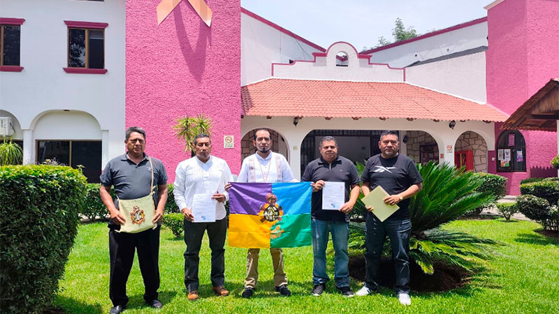 Huecorio presenta ante el IEM proceso de autonomía y autogobierno  