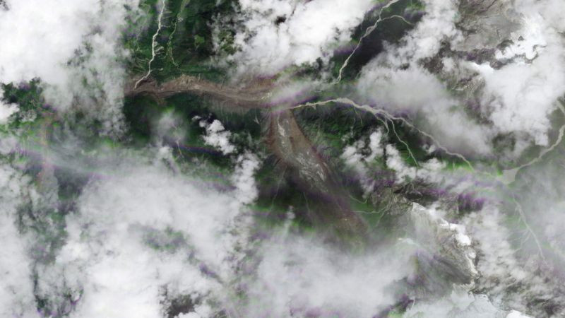 Colapso de glaciar sería la causa de la tragedia en Nepal 