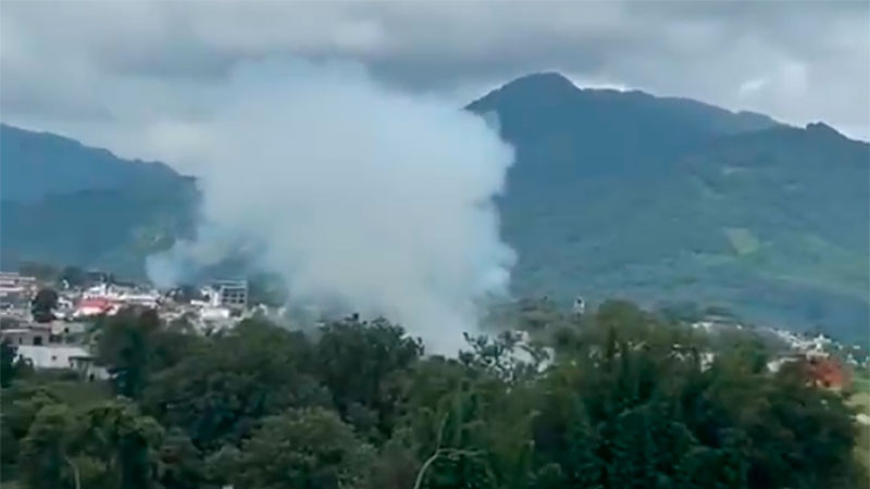 Explosión en taller de pirotecnia deja una persona sin vida y dos heridos en Coscomatepec, Veracruz 