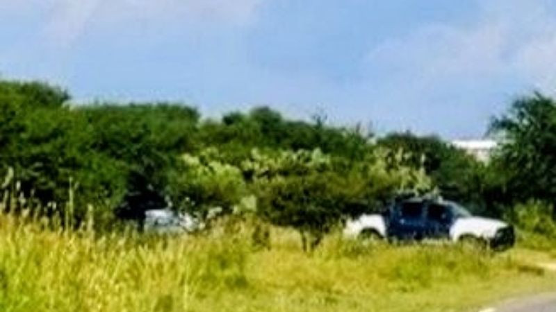 Localizan a dos hombres sin vida afuera de panteón en Apaseo el Alto, Guanajuato 