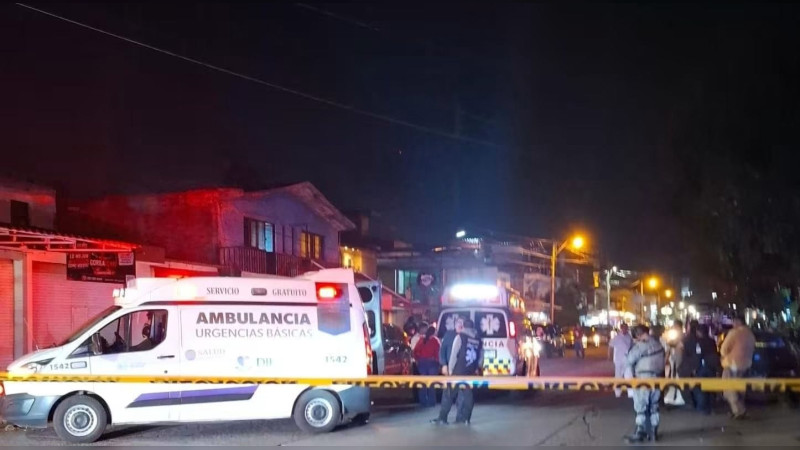 Una mujer muerta y otra herida en ataque a balazos en cenaduría de Uruapan, Michoacán 