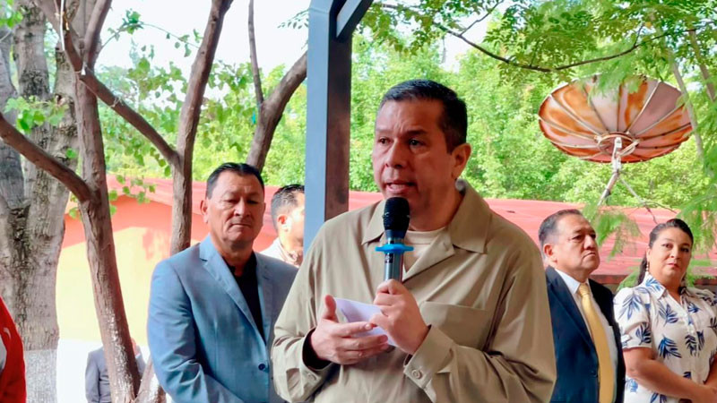 Échale una Mano a las Escuelas transforma mil planteles en Morelia: JC Barragán 