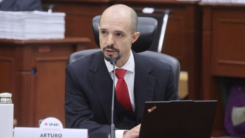Arturo Castillo cuestiona perfiles propuestos para integrar el IEM Michoacán 