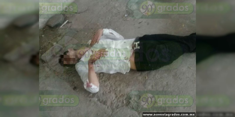 Inconsciente y golpeado aparece hombre en casa de Apatzingán, Michoacán - Foto 0 