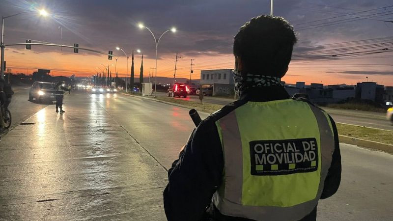 Querétaro analiza contratar de forma permanente a 70 auxiliares viales 