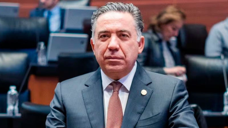 Enrique Inzunza se mantiene como senador independiente y anticipa respaldo a iniciativas de Sheinbaum 