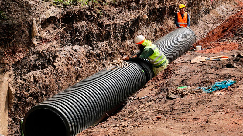 Con las obras del Morebús, se modernizan tuberías y alcantarillas en Morelia 