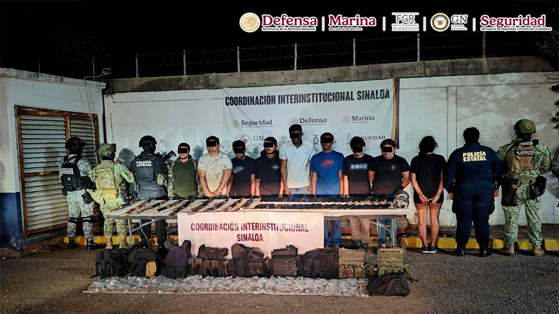 Detienen a nueve personas, aseguran armas y sustancias ilícitas durante operativo en Sinaloa 