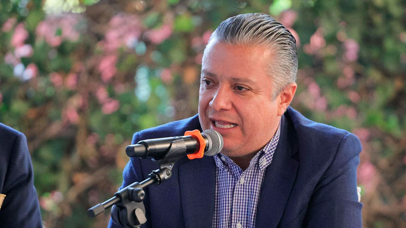 Las y los conductores ya pueden tramitar su tarjeta de circulación digital: Luis Navarro 