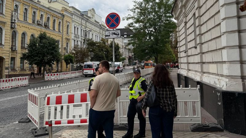 Dron ruso impacta sede del Servicio de Seguridad de Ucrania en Kiev 