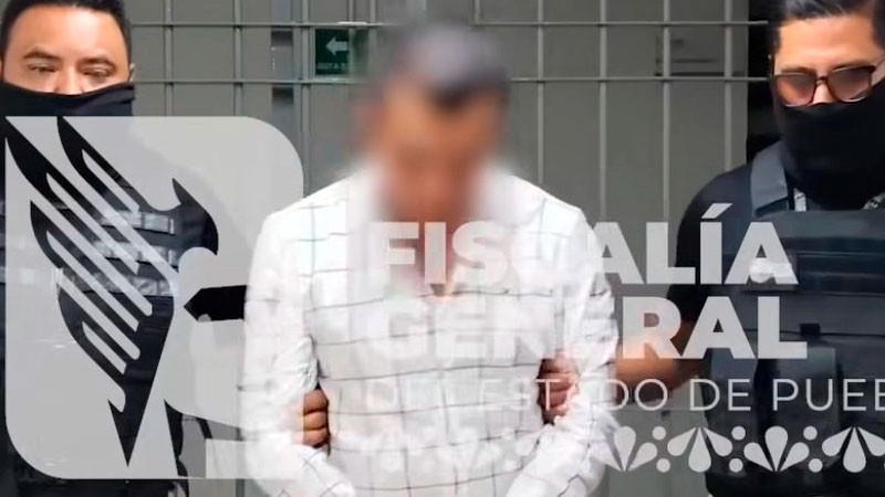 Detienen a edil de Tepeyahualco; lo acusan de abuso de autoridad y cohecho 