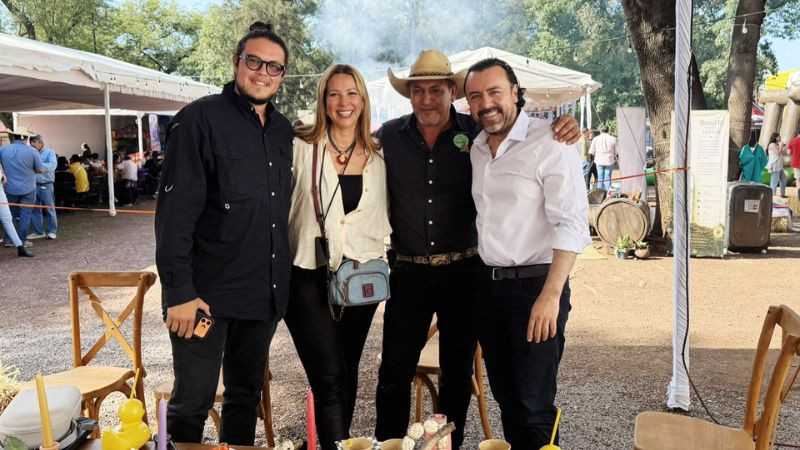 Gilberto Morelos reconoce a emprendedores y productores en la quinta edición del Festival Mezcaliza 